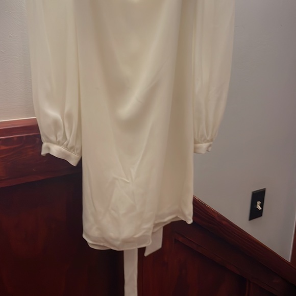 LPA Clio Dress in Ivory. Size XS. - Picture 3 of 7